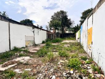 Se vende lote comercial de 370m2 en 
