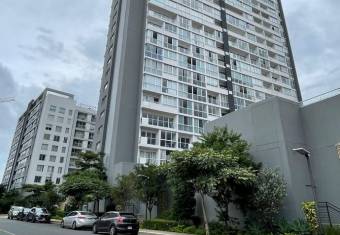 Se vende moderno apartamento para inversión en Sabana San José 25-1645