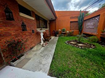 VENTA DE CASA, SAN JOSÉ, PAVAS, LA FAVORITA 