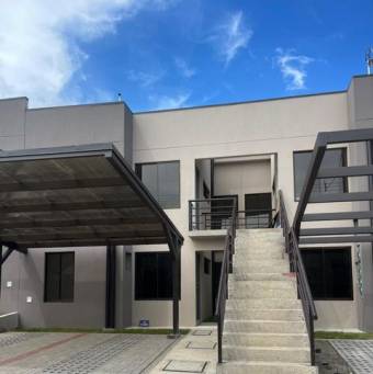 Se alquila moderno apartamento amoblado en San Francisco de Heredia 26-163