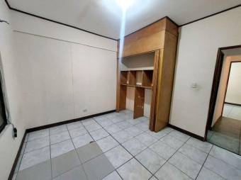 Se vende propiedad con 2 apartamentos en San Francisco Heredia 26-286