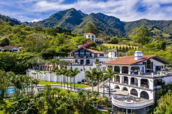 Se vende propiedad con 2 mansiones en san Antonio Escazú 25-143  Visible Editar anuncio  Eliminar  A