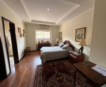 House for sale in Ciudad Hacienda Los Reyes, within the Las Vueltas condominium.