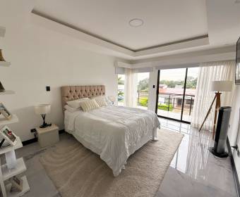 Casa a la venta en Condominio Terrazas, Tacacorí de Alajuela.