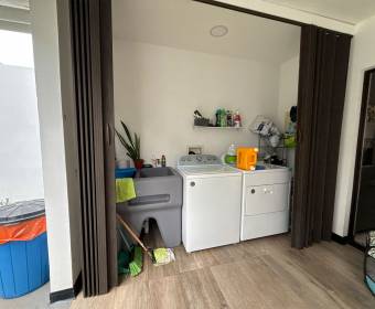 Casa a la venta en Condominio Terrazas, Tacacorí de Alajuela.