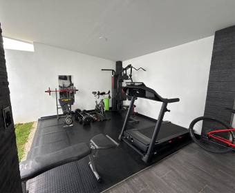 Casa a la venta en Condominio Terrazas, Tacacorí de Alajuela.