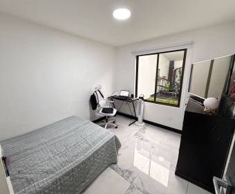 Casa a la venta en Condominio Terrazas, Tacacorí de Alajuela.