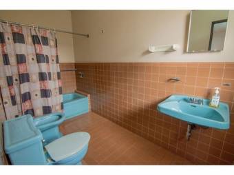 VENTA DE CASA USO MIXTO, SAN JOSÉ, SABANA NORTE, MATA REDONDA 