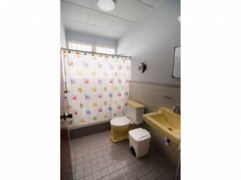 VENTA DE CASA USO MIXTO, SAN JOSÉ, SABANA NORTE, MATA REDONDA 