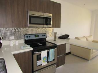 Se alquila moderno apartamento amoblado en Pozos Santa Ana 26-338