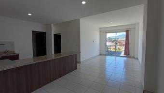 Se alquila espacioso apartamento en condómino de Ulloa Heredia 26-424