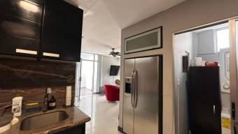 Se alquila espacioso apartamento amoblado en Alajuelita San José 26-383