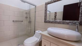 Se alquila casa con patio en condominio de Sabanilla San José 26-344 Se alquila casa con patio en condominio de Sabanilla San José 26-344
