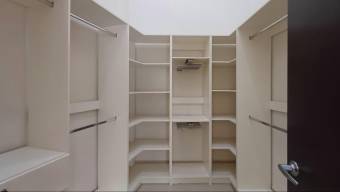 Se alquila casa con patio en condominio de Sabanilla San José 26-344 Se alquila casa con patio en condominio de Sabanilla San José 26-344