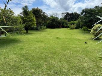 MLS-26-428 LS VENTA CASA SANTO DOMINGO HEREDIA