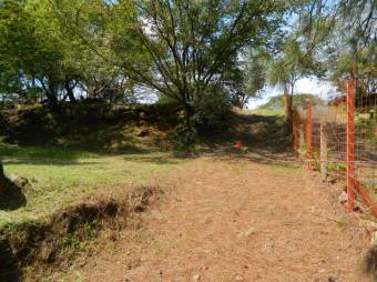Se vende lote de 2500m2 con uso residencial en Guácima Alajuela 23-3552 Se vende lote de 2500m2 con uso residencial en Guácima Alajuela 23-3552
