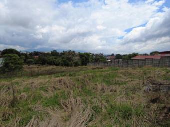 Se vende amplio lote de 5,500m2 en Alajuela Centro 24-355 Se vende amplio lote de 5,500m2 en Alajuela Centro 24-355