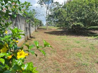 Se vende amplio lote plano de 1,400m2 en Garita Alajuela 25-738 Se vende amplio lote plano de 1,400m2 en Garita Alajuela 25-738