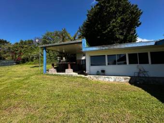 Se vende amplia finca de 8,400m2 en Concepción de San Isidro 25-1759