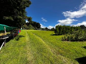 Se vende amplia finca de 8,400m2 en Concepción de San Isidro 25-1759