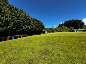 Se vende amplia finca de 8,400m2 en Concepción de San Isidro 25-1759