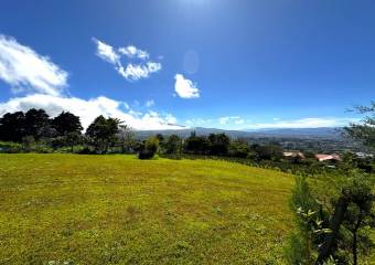 Se vende amplia finca de 8,400m2 en Concepción de San Isidro 25-1759