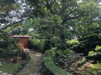 Se vende propiedad de 5,300m2 de lote en La Garita Alajuela 25-1298