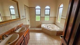 MLS-26-237 LS VENTA CASA MORAVIA SAN JOSE