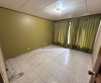 Mixed-use property for sale in Tacares de Grecia. Well-foreclosed bank transfer.