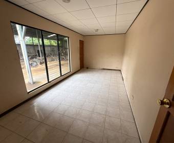 Mixed-use property for sale in Tacares de Grecia. Well-foreclosed bank transfer.