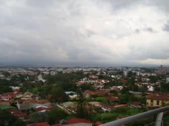 ALQUILER DE APARTAMENTO AMUEBLADO, ESCAZU, SAN RAFAEL, CONDOMINIO VALLE ARRIBA  