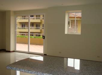VENTA DE APARTAMENTO, ESCAZU, SAN RAFAEL, CONDOMINIO VALLE ARRIBA 