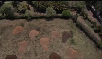 Se vende amplio lote de 6,400m2 en San Isidro Heredia 24-1551