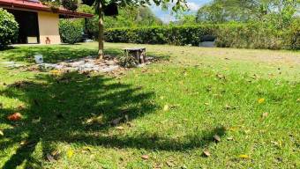 Se vende amplia finca de 2.4 hectáreas en Concepción de Heredia 25-1225