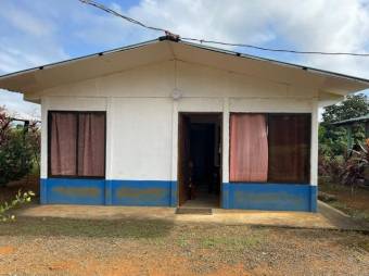 Se vende amplia finca de 8.8 hectáreas en Cureña de Heredia 26-173 