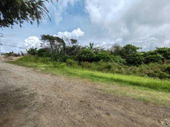 Se vende amplio lote de 3,800m2 en Concepción de Heredia 25-402