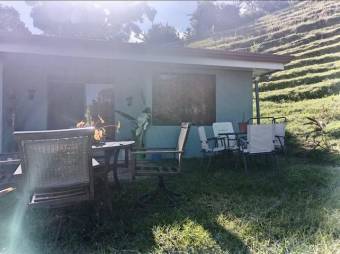 Se vende amplio lote de 7,700m2 en San Antonio de Escazú 25-912