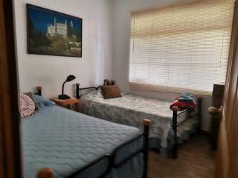 Se vende amplia finca de 1 hectárea en Santa Barbara Heredia 23-1488