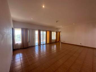 Se vende amplio lote de 1.4 hectáreas en Atenas Alajuela 24-1428