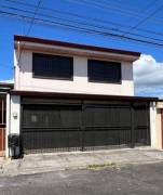 HEREDIA SANTA BARBARA VENDO CASA ₡76.000.000