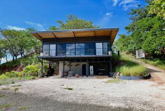 House with Pool & Panoramic Mountain Views Near Tamarindo & Playa Grande