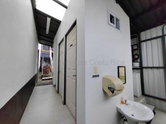 Venta de Lote para OFICINAS en Montes de Oca-San Pedro. RAH 27-492