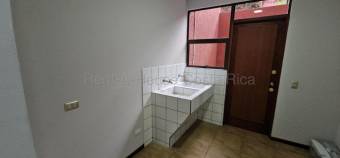 Alquiler de Casa en San Rafael de Escazú. RAH 27-472