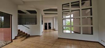 Alquiler de Casa en San Rafael de Escazú. RAH 27-472