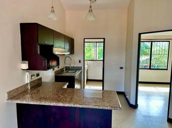 Venta de Propiedad Comercial/Oficina/APTO  en San Pablo de Heredia. RAH 27-478
