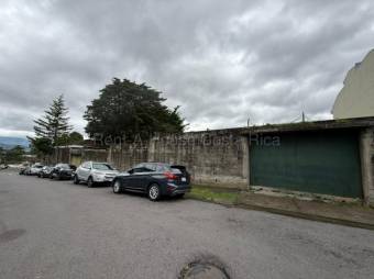 Venta de Lote en San Pedro de Montes de Oca, Los Yoses. RAH 27-506