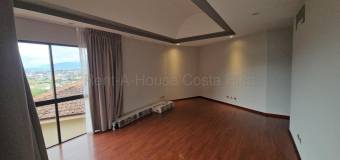 Se alquila casa en San Rafael Escazú 27-472