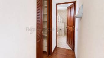Venta de Propiedad en Montes de Oca-San Pedro. RAH 27-497 Venta de Propiedad en Montes de Oca-San Pedro. RAH 27-497