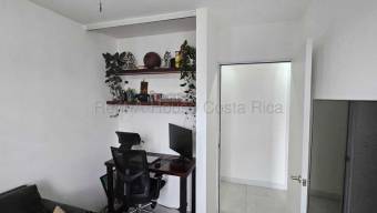Venta de Apartamento en Curridabat-Granadilla. RAH 27-486