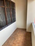  AMPLIA CASA EN ALQUILER EN SABANA SUR
